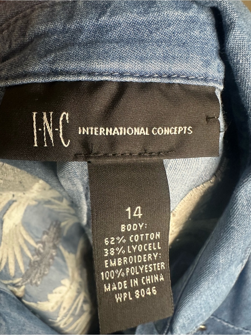 INC International Concepts Denim Button Up Shirt White & Gray Embroidered Birds - Picture 7 of 8